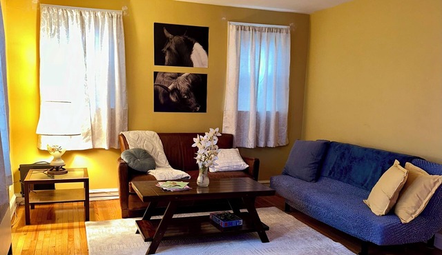 Private, Tranquil, second floor, 2 bedroom apartment