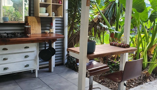 private tropical outdoor living 5 min from the beach.