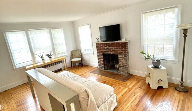 Private two bedroom apartment with backyard