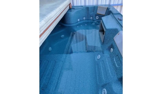 Private Unit w/gated pool & tub /Lake Whitney