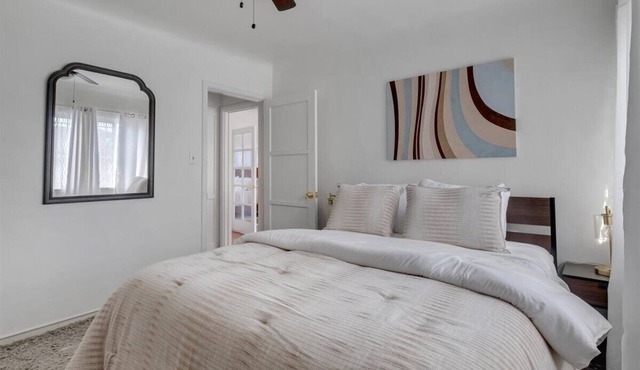 Private and cozy two bedroom home with laundry and patio in Windsor Hills