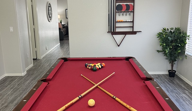 Private Vacation Getaway! Plenty of Sunshine w/Pool & Comfy Place to Stay.