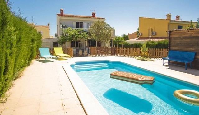 Private villa with swimming pool, 3 bedrooms, Barbecue, WIFI