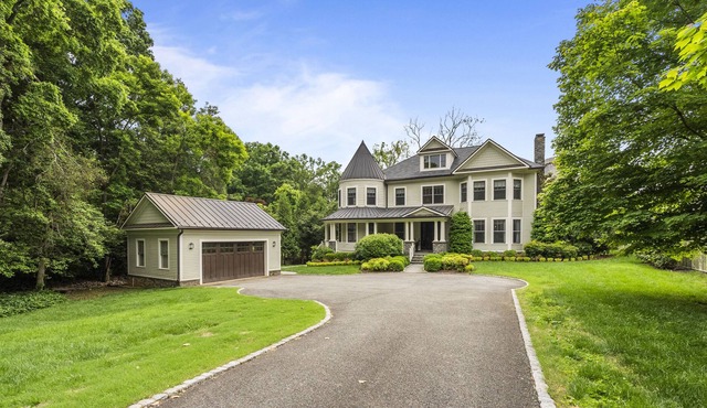 Private Villa By The Potomac River