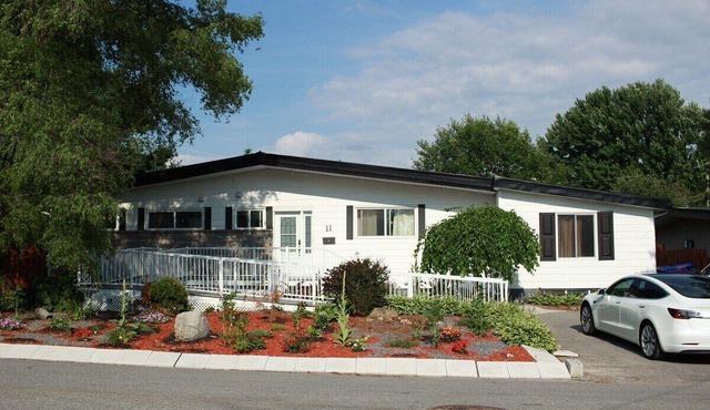 Private Villa Home in Gatineau Near Downtown Ottawa