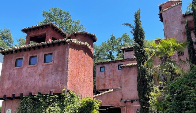 Private Villa in Wine Country