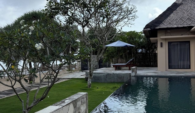 Private villa on a beautiful sandy beach with its own pool