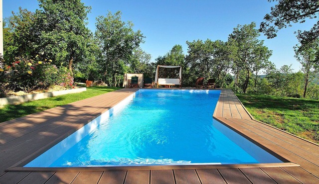 Private Villa with A/C, WIFI, private pool, hot tub, TV, terrace, pets allowed, panoramic view