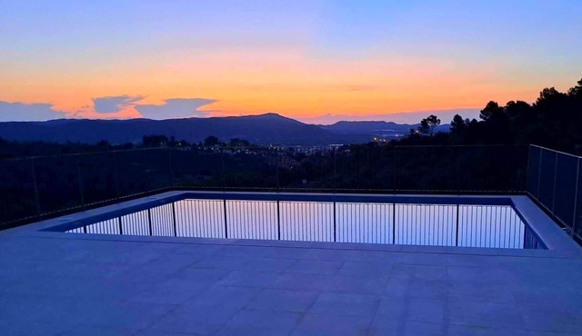 Private villa with pool, peaceful views, Catadau, Valencia