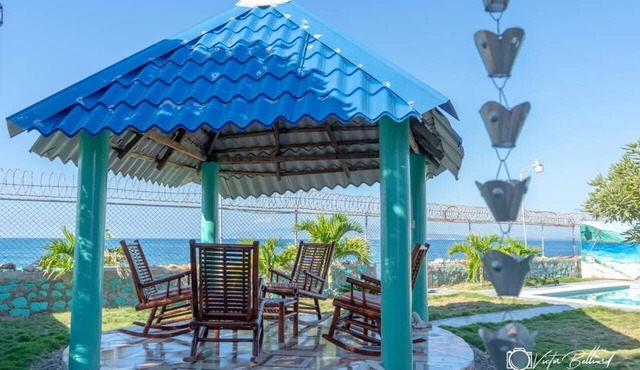 PRIVATE VILLA WITH SWIMMING POOL AND BEACH IDEAL FOR GROUPS 🏝