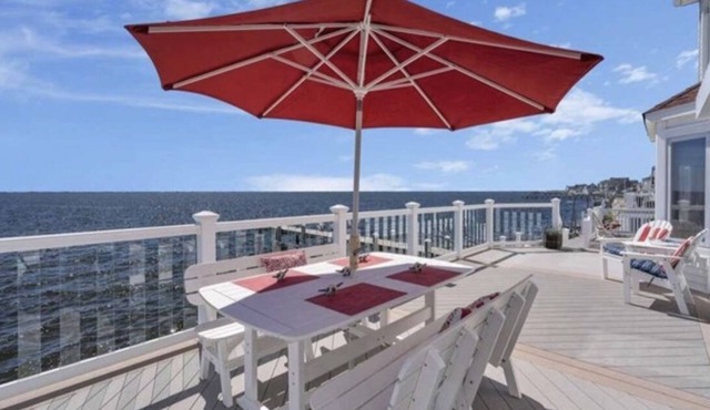 Private Waterfront Home w/Breathtaking Views!