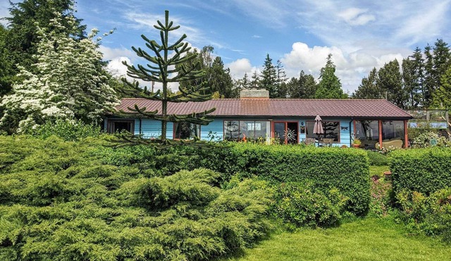 Private Waterfront Bellingham Estate!