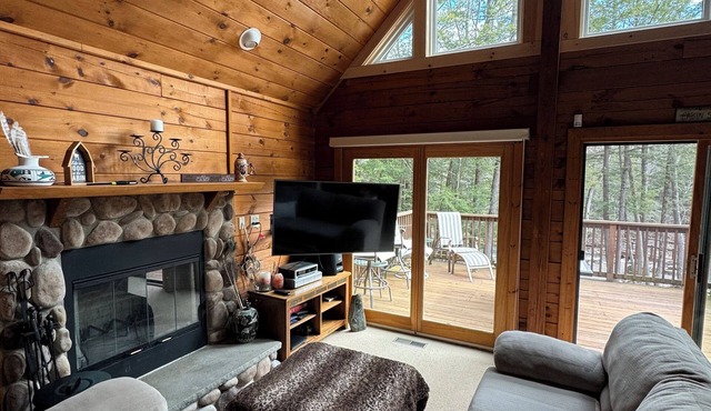 Private Waterfront Cabin - Catskill /Athens