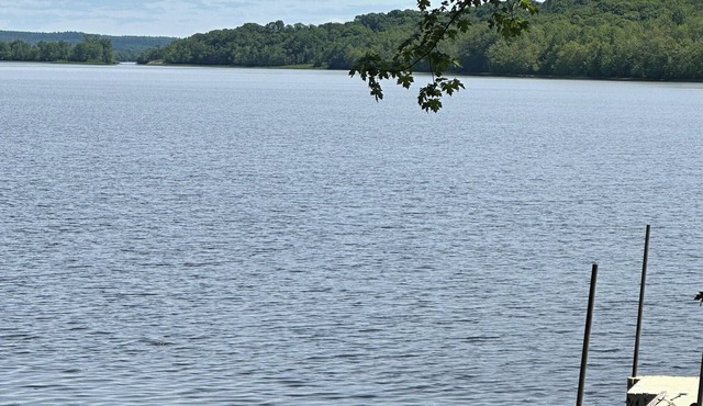 Private Waterfront Getaway