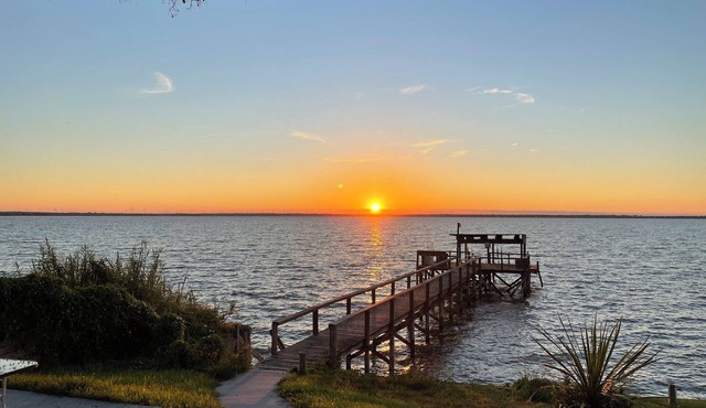 Private Waterfront Home on Lake Corpus Christi
