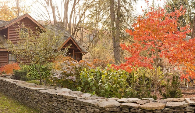 Private Waterfront Log Home on the Delaware River - Upstate Catskills