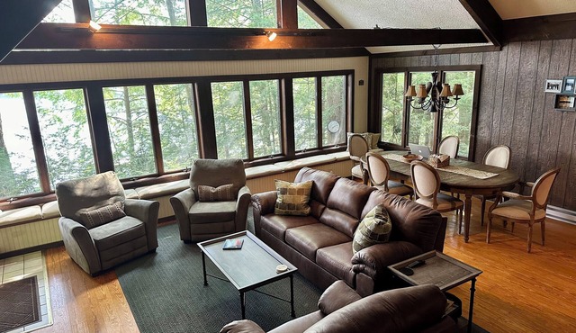 Private Waterfront House on Loon Lake w Amazing Views- 20 Min Lake George & Gore