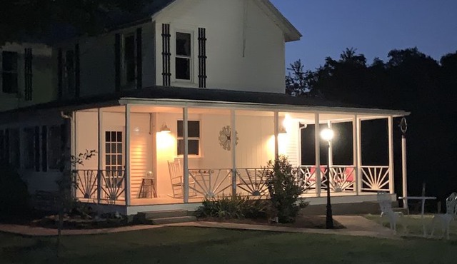 Private WV Farmhouse