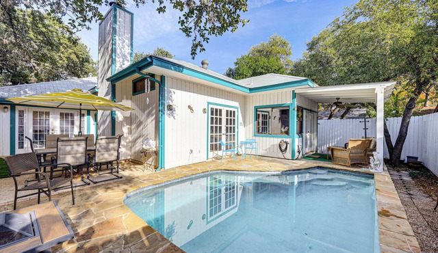 Private Yard w/Pool: Quiet Getaway in San Antonio