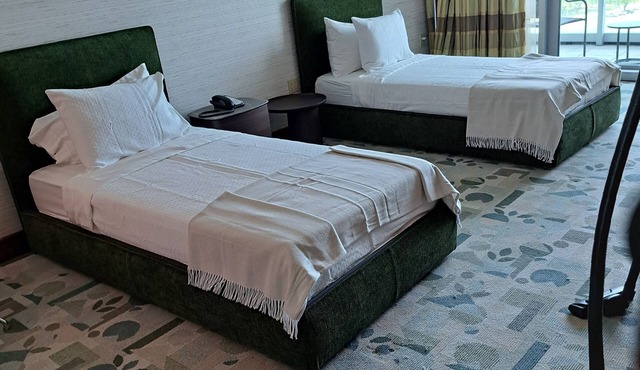 Privately managed 2BR+ 2,5Bath best line oceanfront at the Ritz Bal Harbour