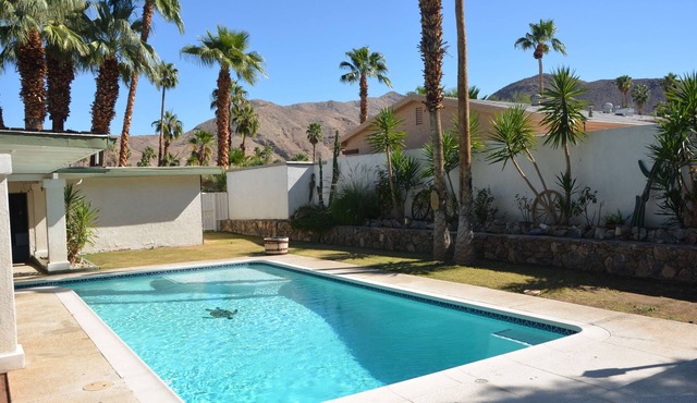 PrivateParadiseMountainViewsPoolPets Cathedral City, BLIC-001382-2022