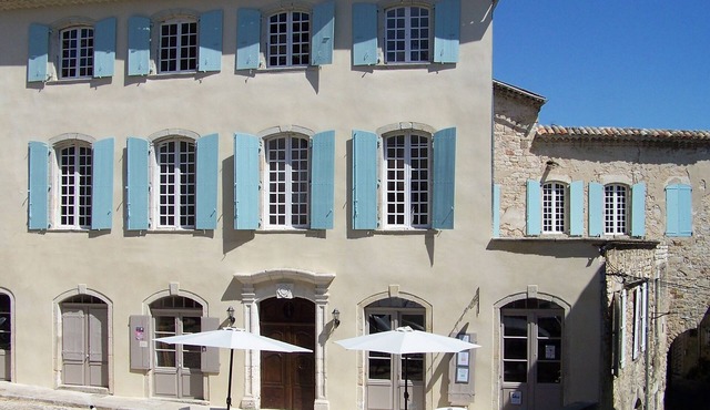 Privatize Ardèche great heritage!