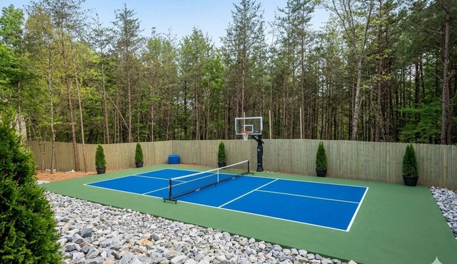 Pro Pickleball & Steps to the Winery