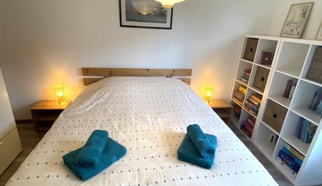 Proche Annecy, Beau T2 au Calme Entre lac et Montagne . Animaux Acceptés!