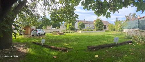 Proche de VICHY Le colombier studio tout confort parking privé