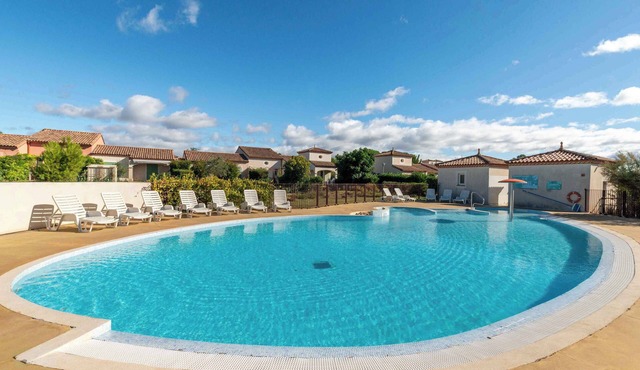 Proche du Canal ! Maison spacieuse + 2 Piscines