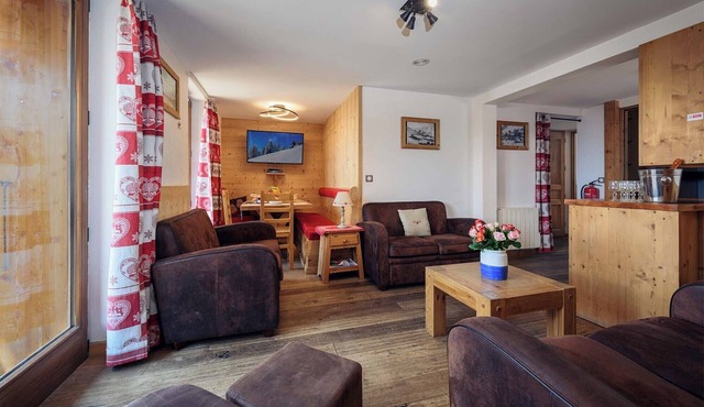 Proche ESF, remontées & centre | Vue montagne