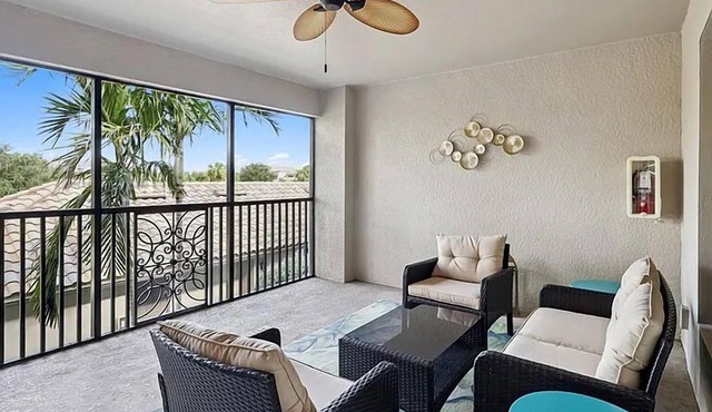 Professionally Decorated Condo - Lakewood National Resort Style Golf Community