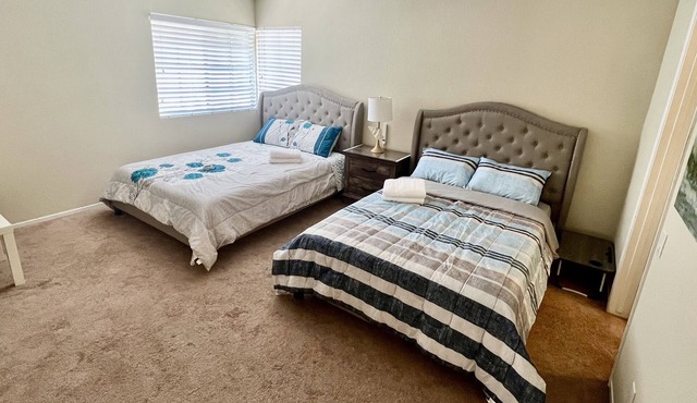 PROMO 15% WEEKLY/30% MONTHLY DISCOUNTnCozy Vacation TownHouse 3bds with 2 bath
