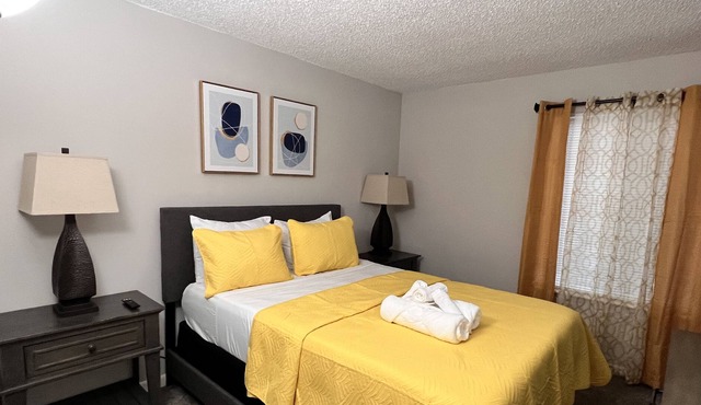 PROMO 5% WEEKLY/ 15% MONTHLY DISCOUNT Sleeps 8 - 20, Downtown Nashville, Zoo
