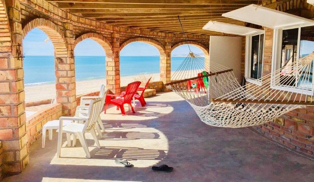 Promo - Awesome -Beach Front Villa on Sandy Beach - Hi Speed Wi-Fi