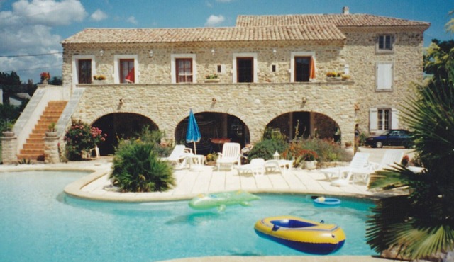 #PROMO! F2 apartment with large swimming pool at the bottom of the Ardèche Gorges