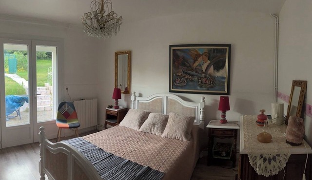 Promo juillet climatisée caleche sur l'axe Rocamadour ' sarlat piscine privée