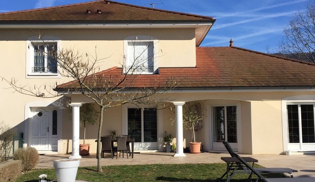 PROMO July - August: Magnificent contemporary villa on the outskirts of Annecy
