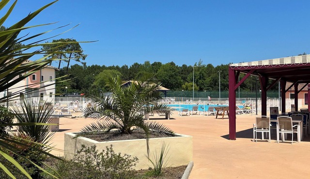 PROMO ☀️☀️☀️ LES VILLAS DU LAC, swimming pool, tennis, petanque, mini golf