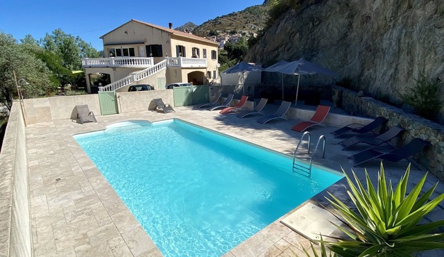 PROMO Magnificent villa with swimming pool in Balagne 150m2