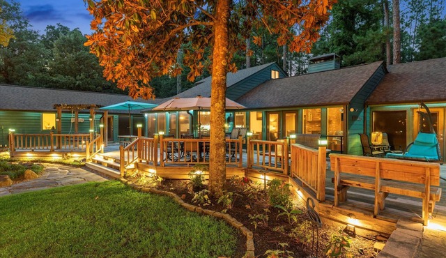 Promo:Pool+Hot tub+Plygrnd+KidFriendly+Sleeps 15