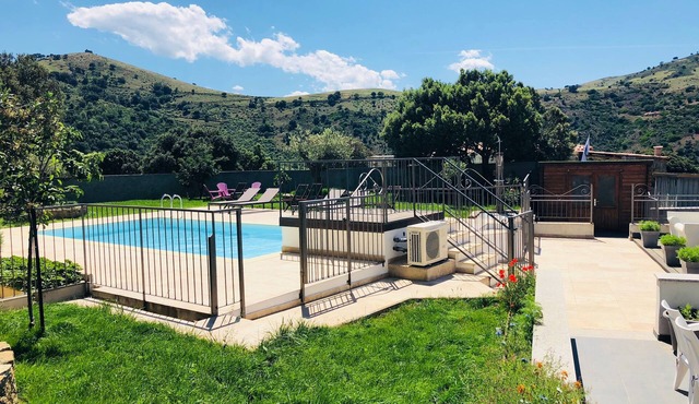 PROMO ! Villa CASANOVA* Heated pool - Beach