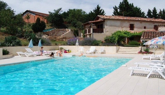 PROMOTION JULY GITE WITH SWIMMING POOL LOU GRANIER