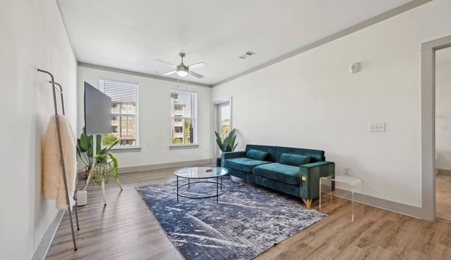 Properties by Preston I 2Bd/2Bth Beauty