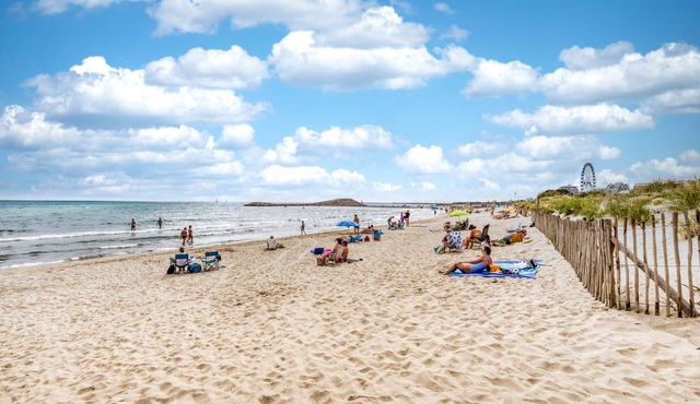 Property In A Holiday Village 'Murmure 23' with Wi-Fi