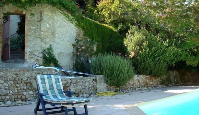 Property in a Provencal village