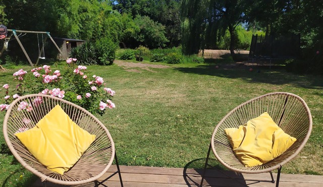 Property with pond 15 minutes from Nantes and 30 minutes from Pornic