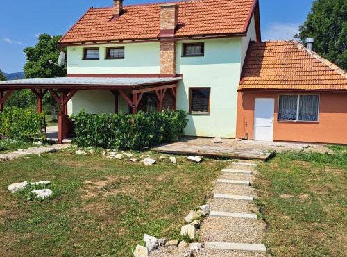 Propolis house