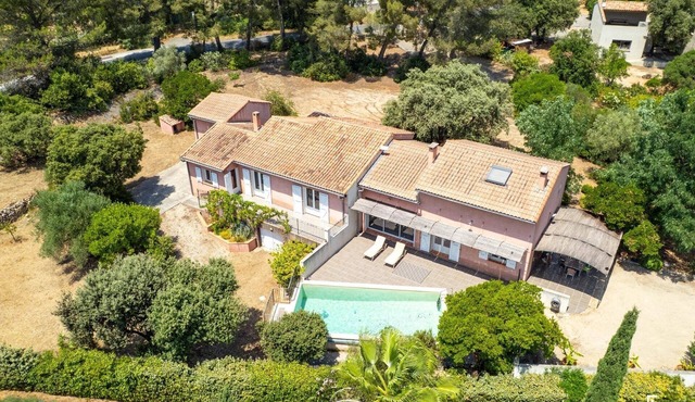 Propriété Avec Piscine Proche st Cyr, Bandol, Sanary 200m2