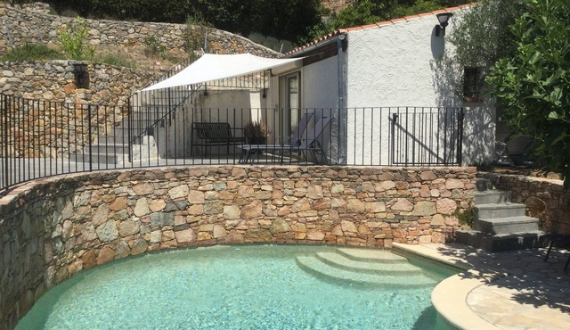 Propriété vue sur Lac et Colines